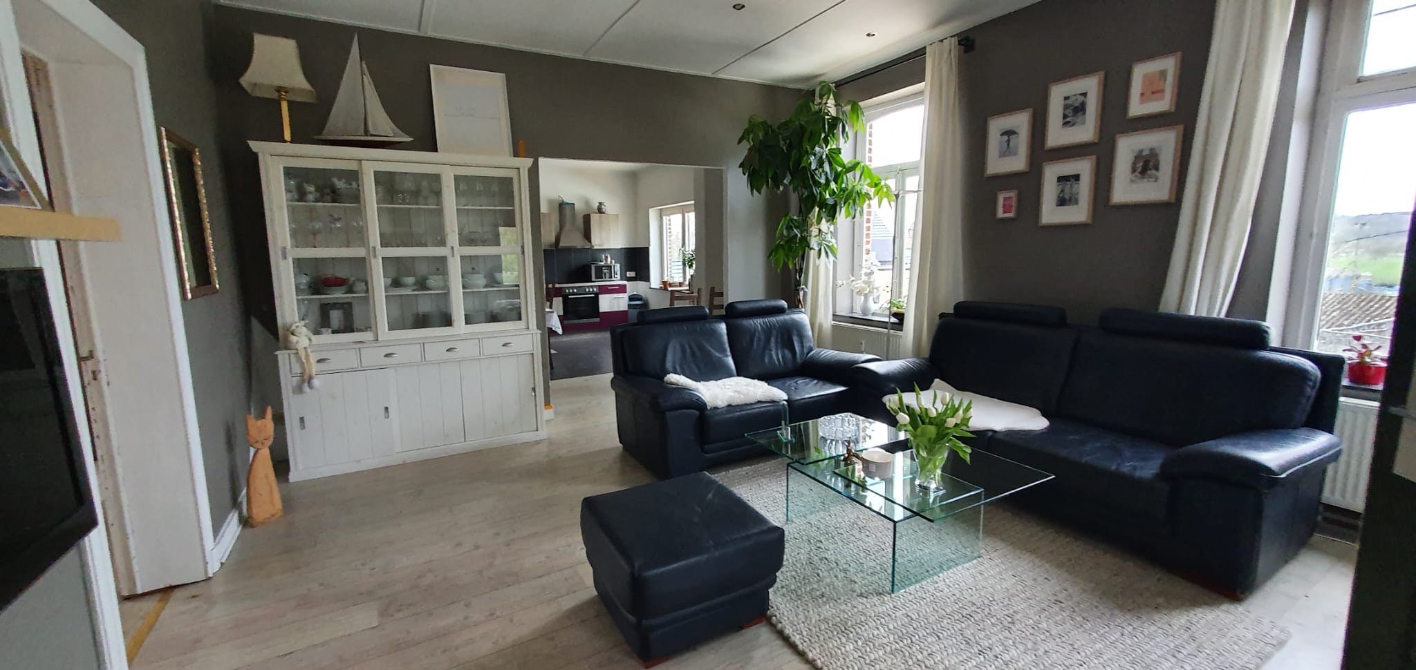 Appartement te  huur in Remersdaal 3791 3600.00€ 1 slaapkamers 90.00m² - Zoekertje 702729