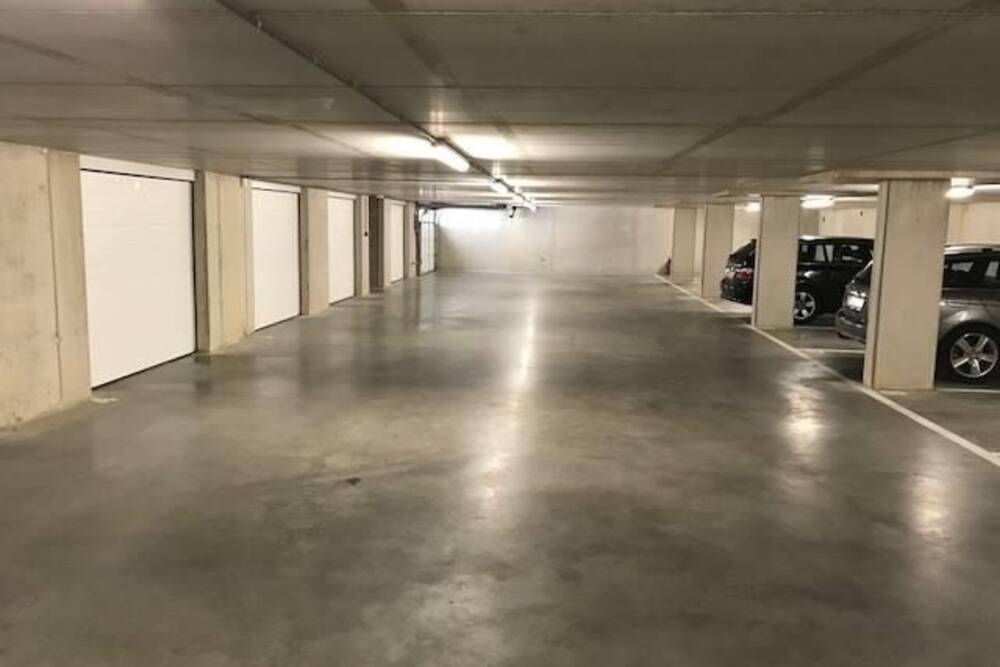 Parking & garage te  koop in Sint-Truiden 3800 19000.00€  slaapkamers m² - Zoekertje 368508