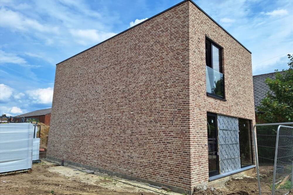 Huis te  koop in Overpelt 3900 355000.00€ 3 slaapkamers m² - Zoekertje 1135798
