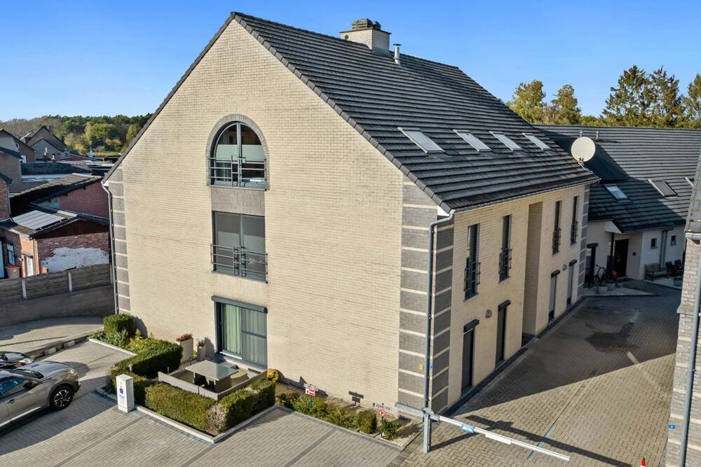 Duplex te  koop in Rekem 3621 349000.00€ 4 slaapkamers m² - Zoekertje 1168500