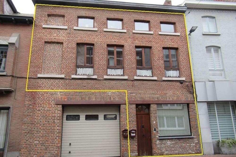 Appartementsgebouw te  koop in Sint-Truiden 3800 305000.00€ 4 slaapkamers 195.00m² - Zoekertje 1190076
