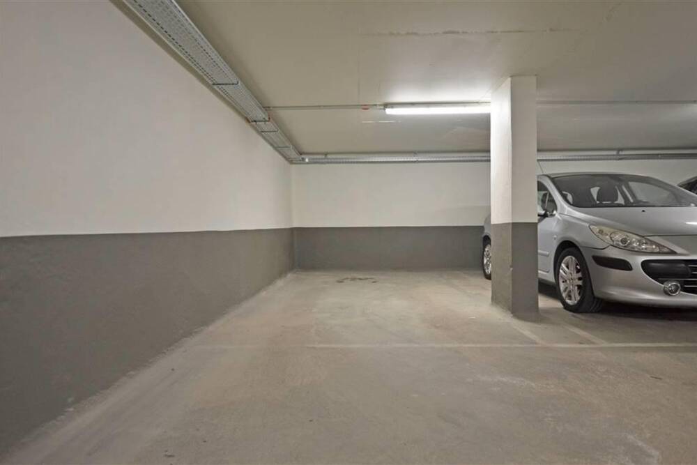 Parking & garage te  huur in Hasselt 3500 130.00€  slaapkamers m² - Zoekertje 1193688