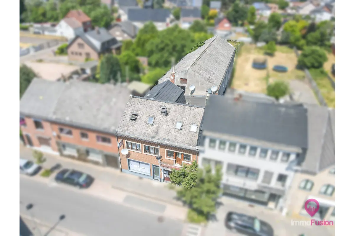 Appartementsgebouw te  koop in Heusden-Zolder 3550 449000.00€  slaapkamers 550.00m² - Zoekertje 28331