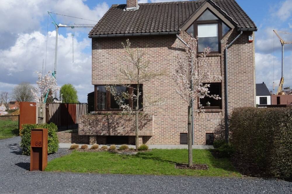 Huis te  koop in Diepenbeek 3590 439850.00€ 3 slaapkamers 250.00m² - Zoekertje 1259429