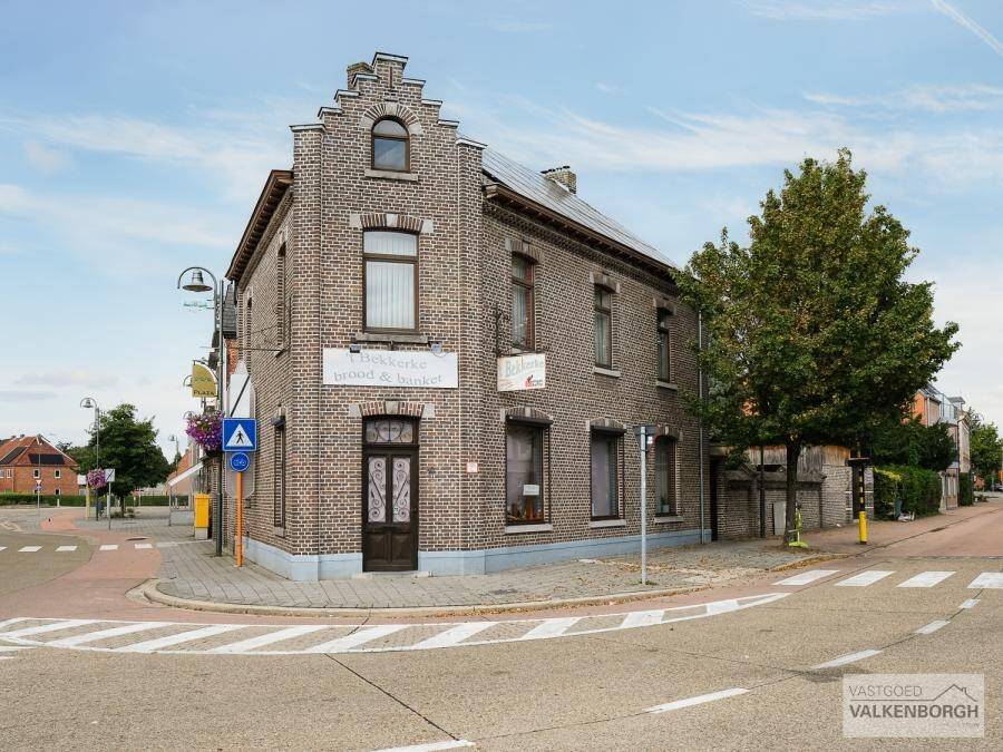Huis te  koop in Zonhoven 3520 409000.00€ 3 slaapkamers 341.00m² - Zoekertje 1375123