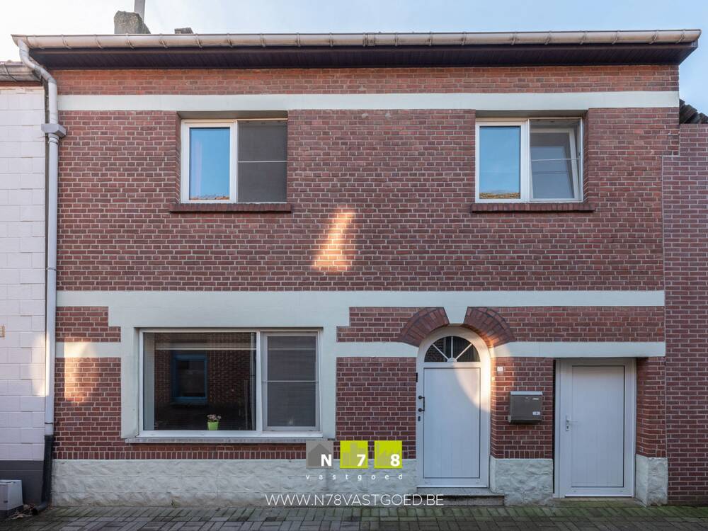 Huis te  koop in Dilsen-Stokkem 3650 189000.00€ 4 slaapkamers 140.00m² - Zoekertje 1376558