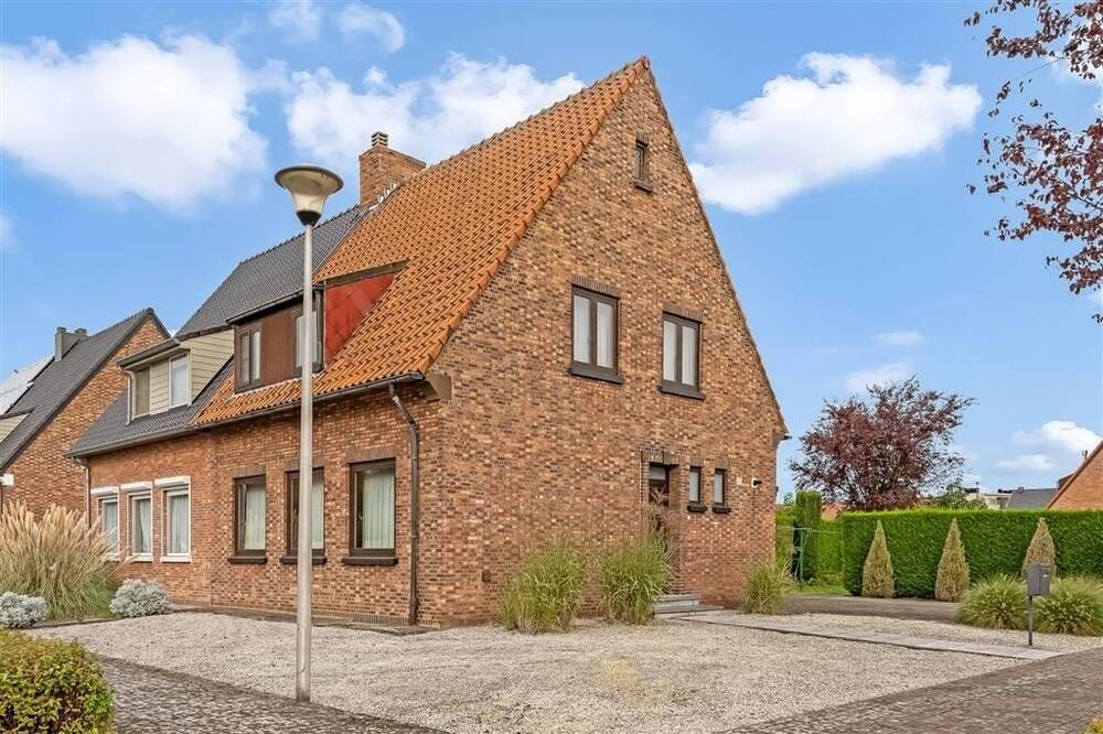 Huis te  koop in Tessenderlo 3980 239000.00€ 3 slaapkamers 130.00m² - Zoekertje 1315208