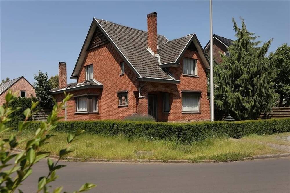 Huis te  koop in Beringen 3580 245000.00€ 3 slaapkamers 160.00m² - Zoekertje 1316024