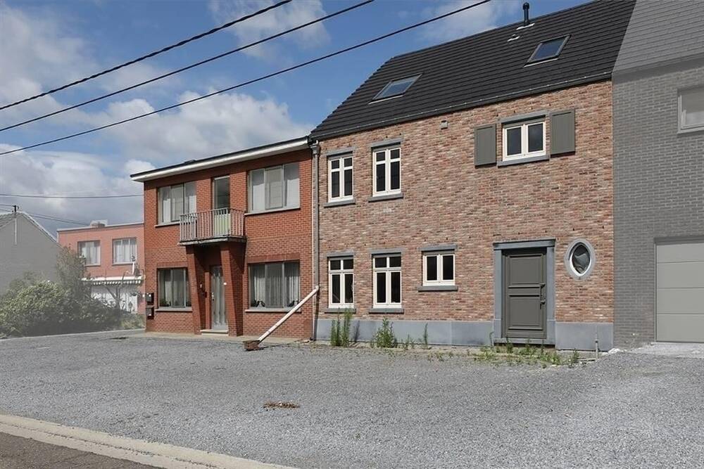 Huis te  koop in Diepenbeek 3590 389000.00€ 8 slaapkamers 400.00m² - Zoekertje 1323497