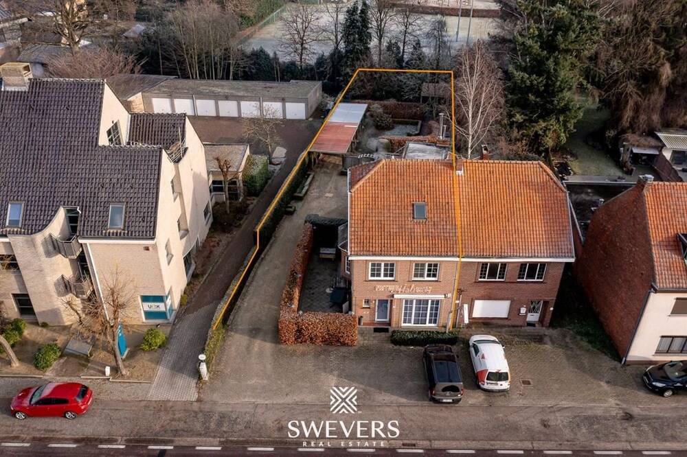 Huis te  koop in Zonhoven 3520 299000.00€ 2 slaapkamers 246.00m² - Zoekertje 1337302