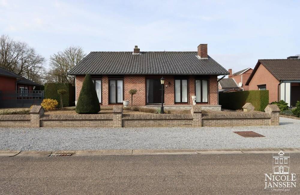 Huis te  koop in Ophoven 3640 297500.00€ 3 slaapkamers 155.00m² - Zoekertje 1337173