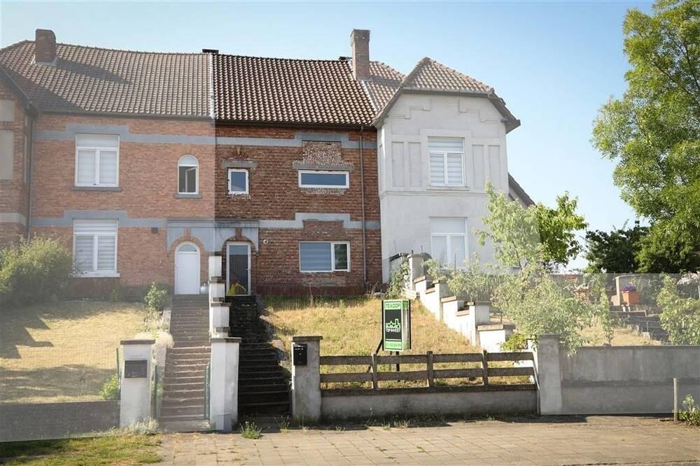 Huis te  koop in Beringen 3580 195000.00€ 4 slaapkamers 150.00m² - Zoekertje 1341385
