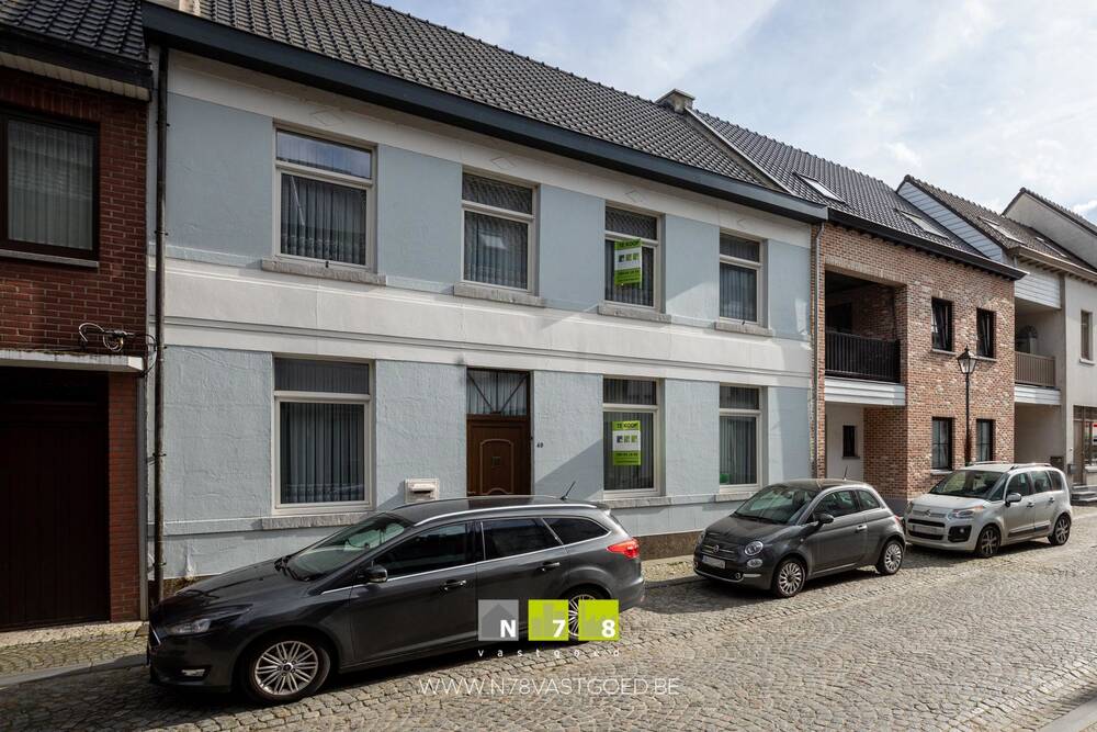 Huis te  koop in Dilsen-Stokkem 3650 220000.00€ 3 slaapkamers 190.00m² - Zoekertje 1347852