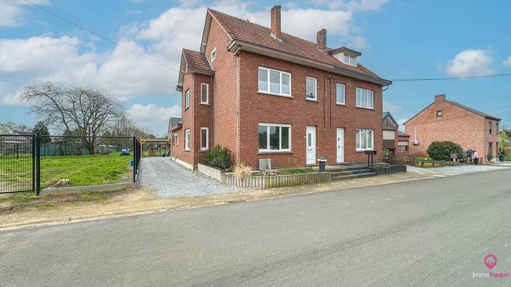 Huis te  koop in Heusden-Zolder 3550 285000.00€ 5 slaapkamers 162.00m² - Zoekertje 1351755