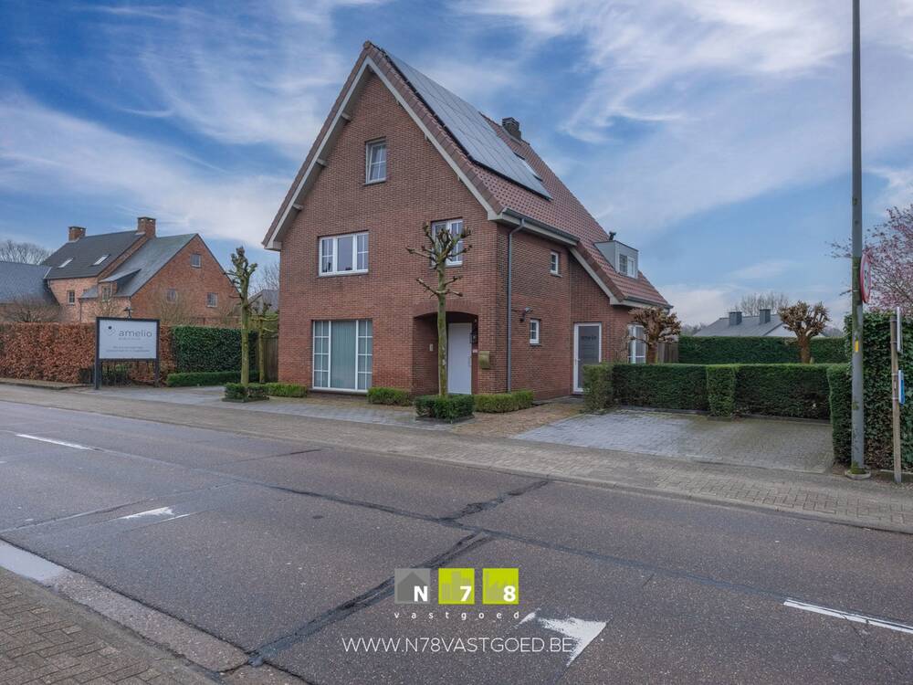 Huis te  koop in Meeuwen-Gruitrode 3670 447000.00€ 3 slaapkamers 199.00m² - Zoekertje 1356764