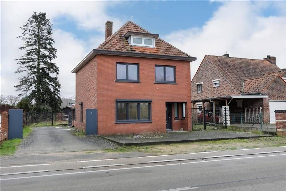 Huis te  koop in Beringen 3580 339500.00€ 4 slaapkamers 233.00m² - Zoekertje 1380866