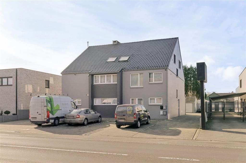 Appartement te  koop in Houthalen-Helchteren 3530 265000.00€ 3 slaapkamers 136.00m² - Zoekertje 1382468