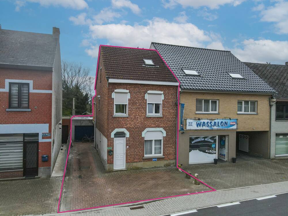 Huis te  koop in Heusden-Zolder 3550 229000.00€ 3 slaapkamers 198.00m² - Zoekertje 1383344