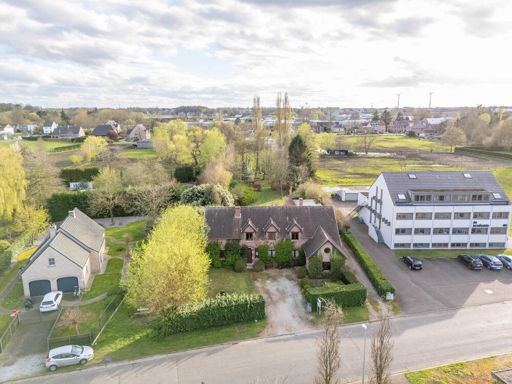 Mixgebouw te  koop in Hasselt 3500 695000.00€ 5 slaapkamers 390.00m² - Zoekertje 1386573