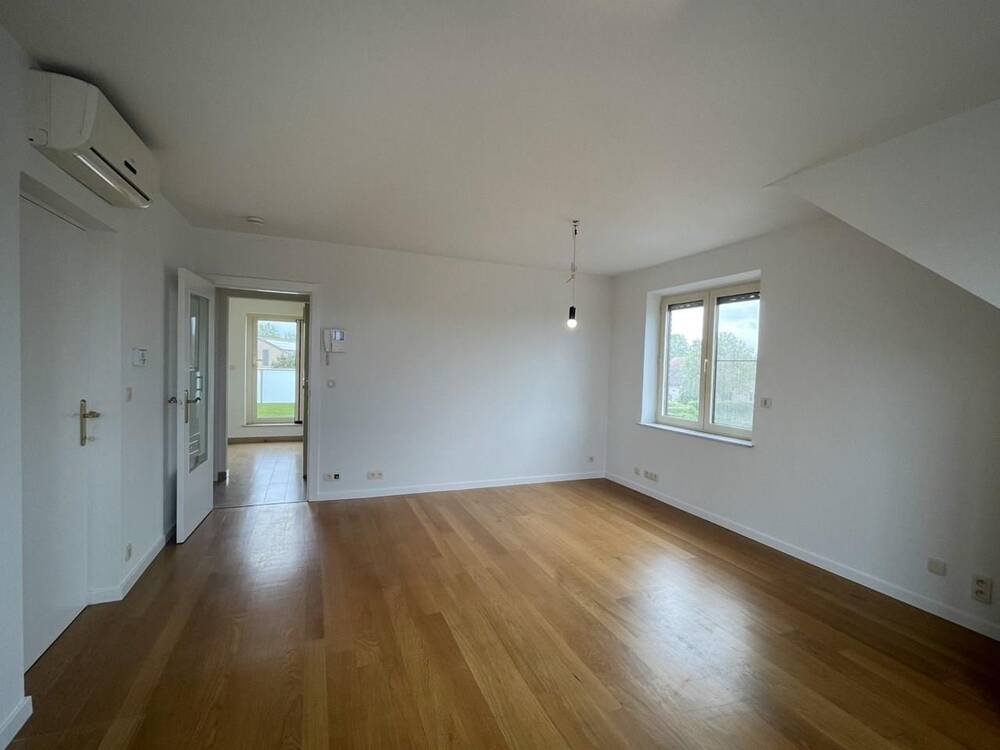 Appartement te  koop in Bilzen 3740 177500.00€ 1 slaapkamers 60.00m² - Zoekertje 1407975