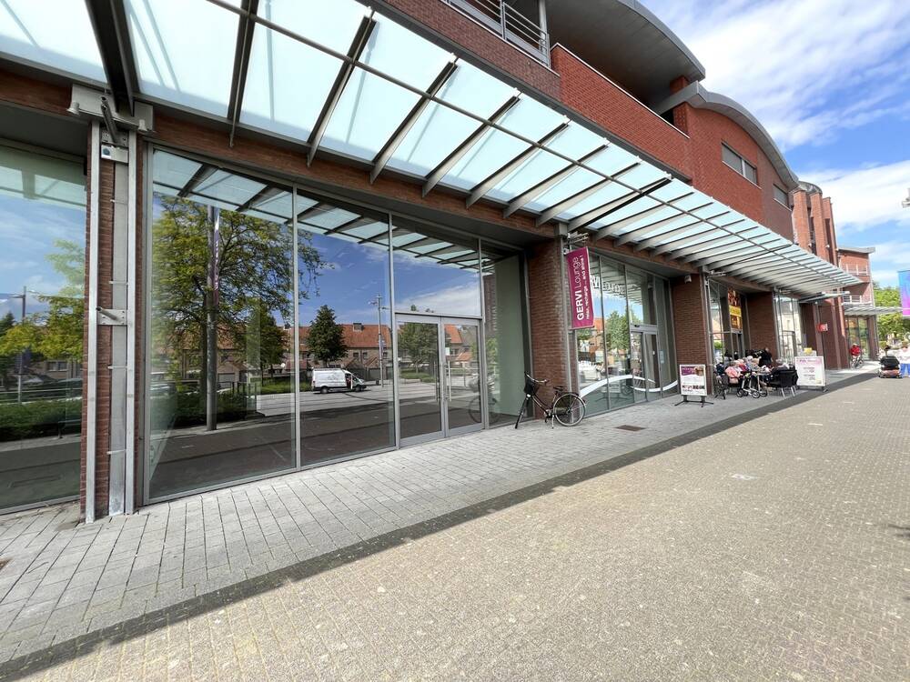 Handelszaak te huur in Maaseik 3680 1029.00€ slaapkamers 121.00m² - Zoekertje 73027