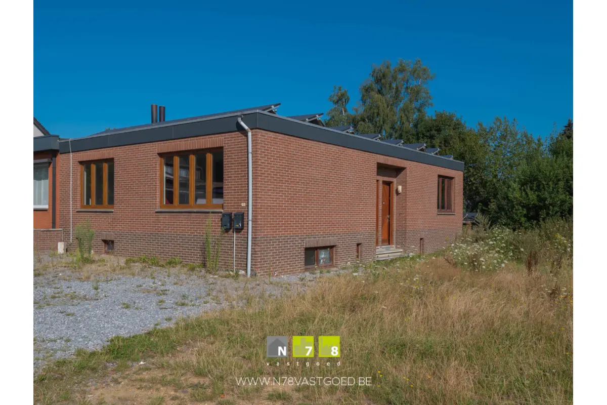 Huis te  koop in Opglabbeek 3660 369000.00€ 6 slaapkamers 212.46m² - Zoekertje 204701