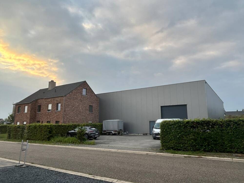 Handelszaak te koop in Hamont 3930 1000000.00€ slaapkamers 377.30m² - Zoekertje 217125