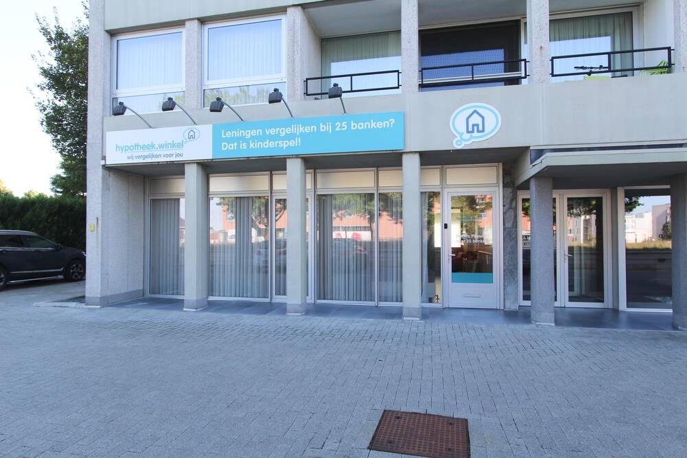 Handelszaak te huur in Sint-Truiden 3800 1500.00€ slaapkamers m² - Zoekertje 241941