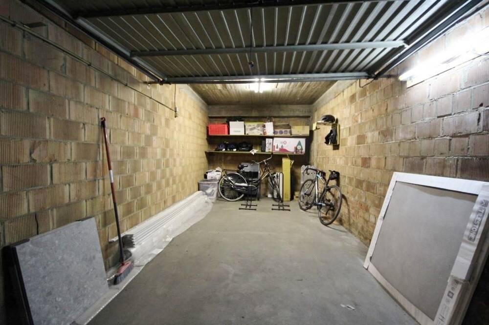 Parking & garage te koop in Sint-Truiden 3800 20000.00€ slaapkamers m² - Zoekertje 283922