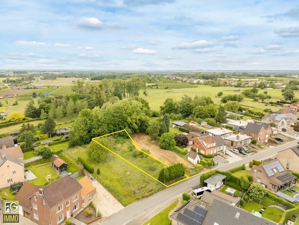 Grond te koop in Hoeselt 3730 135000.00€ slaapkamers m² - Zoekertje 286641