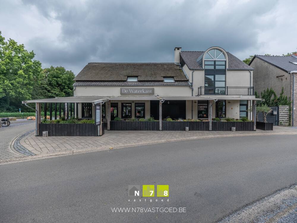 Handelszaak te koop in Lommel 3920 0.00€ slaapkamers 200.00m² - Zoekertje 290696