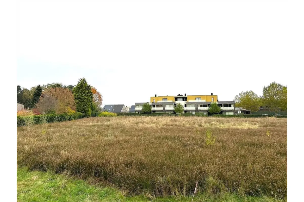 Grond te  koop in Hasselt 3500 170000.00€  slaapkamers m² - Zoekertje 296316