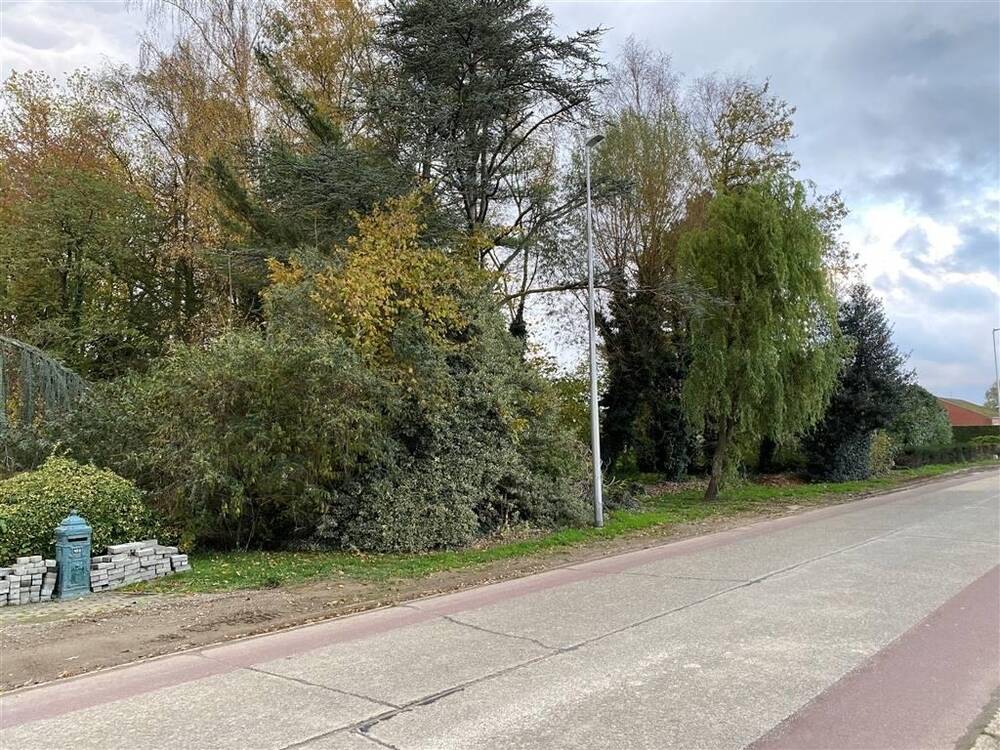 Grond te  koop in Kermt 3510 400000.00€  slaapkamers m² - Zoekertje 314397