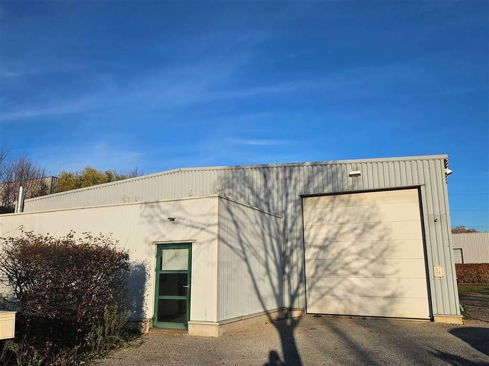 Handelszaak te huur in Genk 3600 2350.00€ slaapkamers 470.00m² - Zoekertje 327318