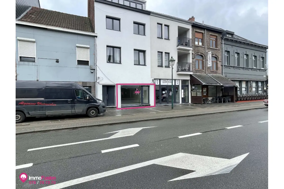 Handelszaak te  huur in Leopoldsburg 3970 1250.00€  slaapkamers 115.00m² - Zoekertje 327671