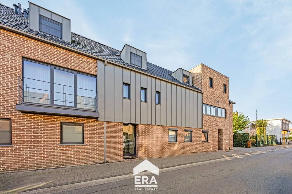 Huis te  koop in Bree 3960 397000.00€ 3 slaapkamers 192.00m² - Zoekertje 336429