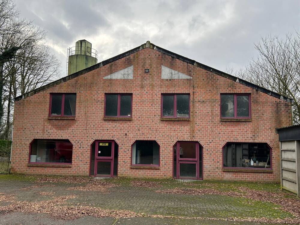 Handelszaak te  koop in Peer 3990 1460000.00€  slaapkamers m² - Zoekertje 349646