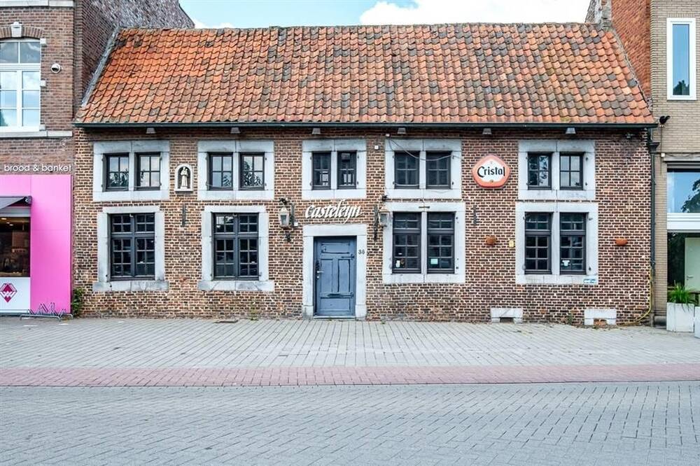 Handelszaak te koop in Sint-Truiden 3800 169000.00€ slaapkamers 243.00m² - Zoekertje 350724