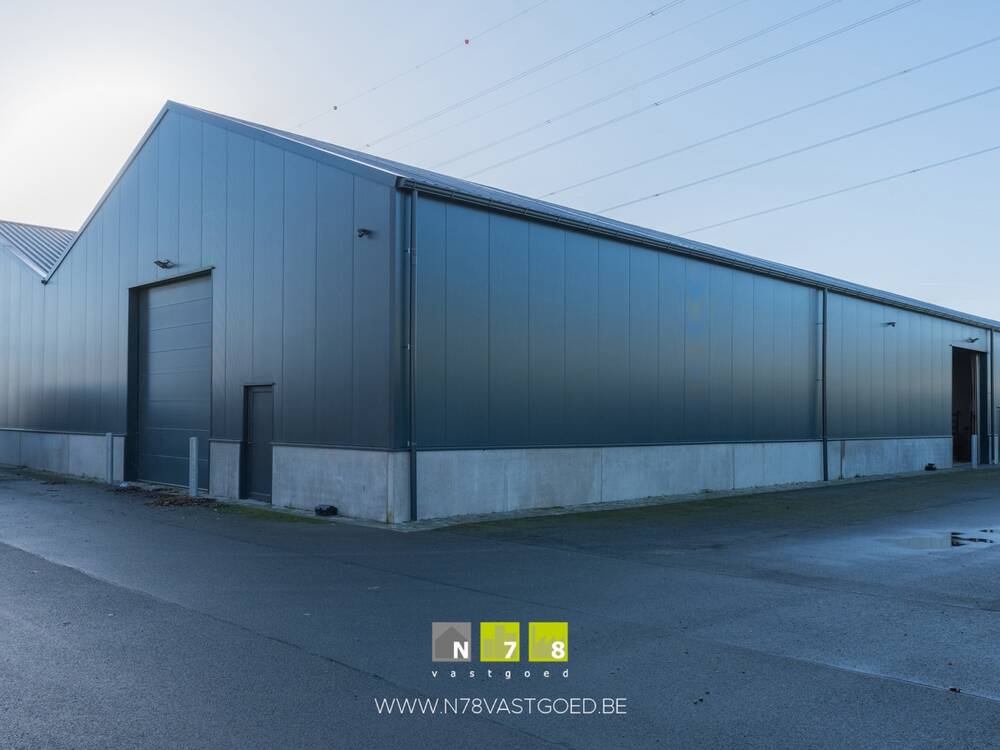 Handelszaak te huur in Bree 3960 1120.00€ slaapkamers 296.00m² - Zoekertje 355723