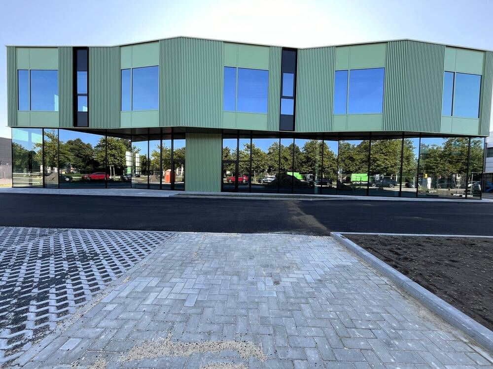 Handelszaak te huur in Hasselt 3500 3870.00€ slaapkamers m² - Zoekertje 361390