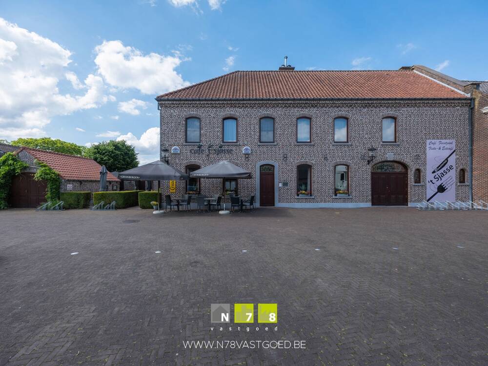 Handelszaak te koop in Bree 3960 599000.00€ slaapkamers 470.00m² - Zoekertje 364582
