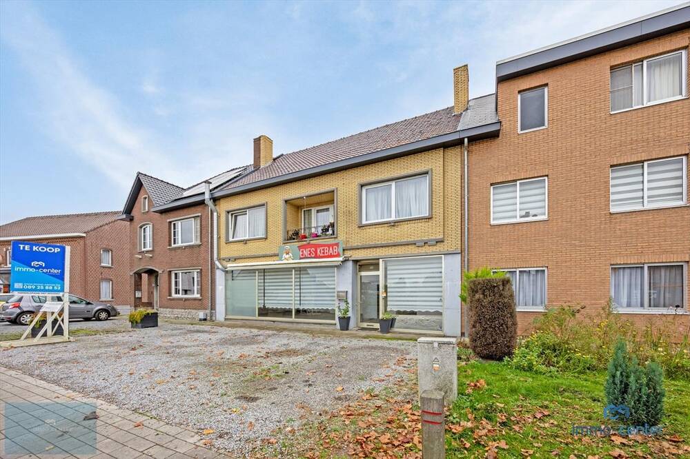 Huis te koop in Munsterbilzen 3740 399999.00€ 8 slaapkamers 520.00m² - Zoekertje 376428