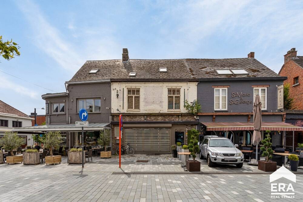 Handelszaak te koop in Lommel 3920 395000.00€ 2 slaapkamers 300.00m² - Zoekertje 389432