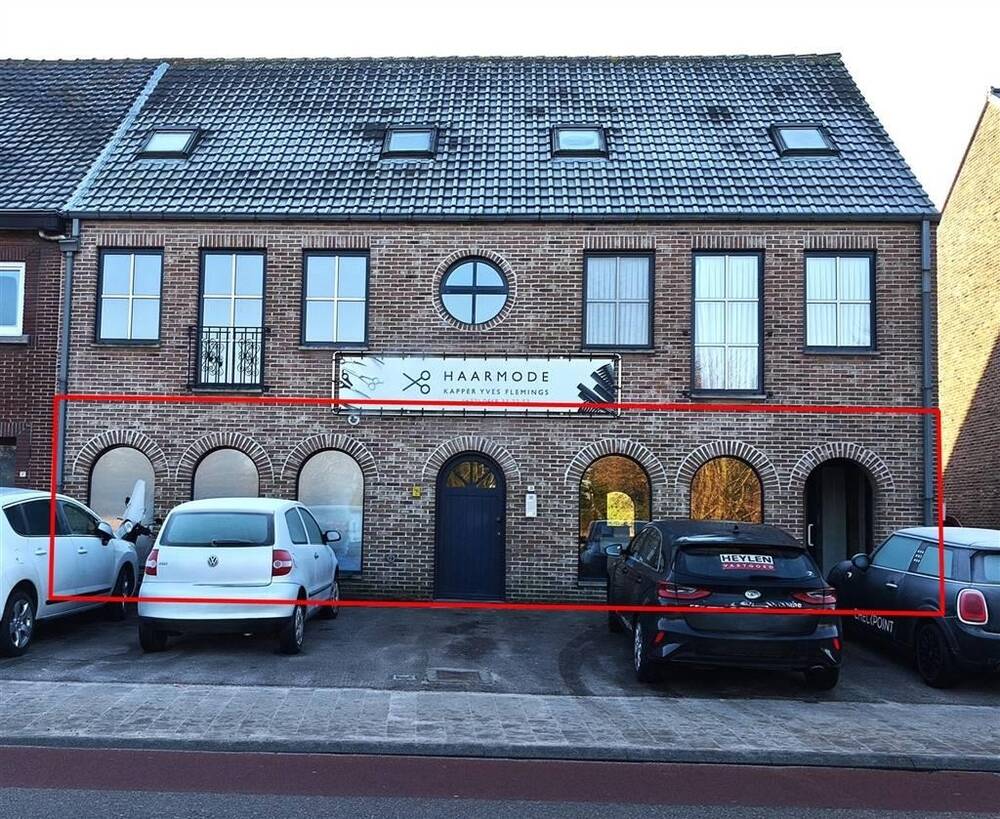 Huis te  huur in Lommel 3920 950.00€  slaapkamers 134.00m² - Zoekertje 393518