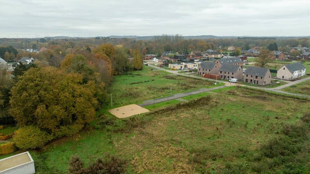 Grond te koop in Tessenderlo 3980 140000.00€ slaapkamers m² - Zoekertje 393472