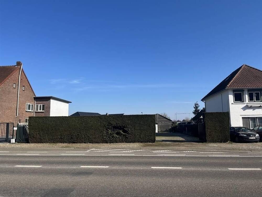 Grond te  koop in Neeroeteren 3680 175000.00€  slaapkamers m² - Zoekertje 397341
