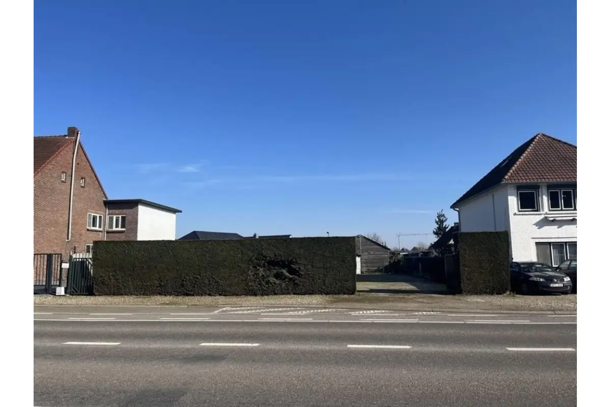 Bouwgrond te  koop in Neeroeteren 3680 175000.00€  slaapkamers m² - Zoekertje 397341