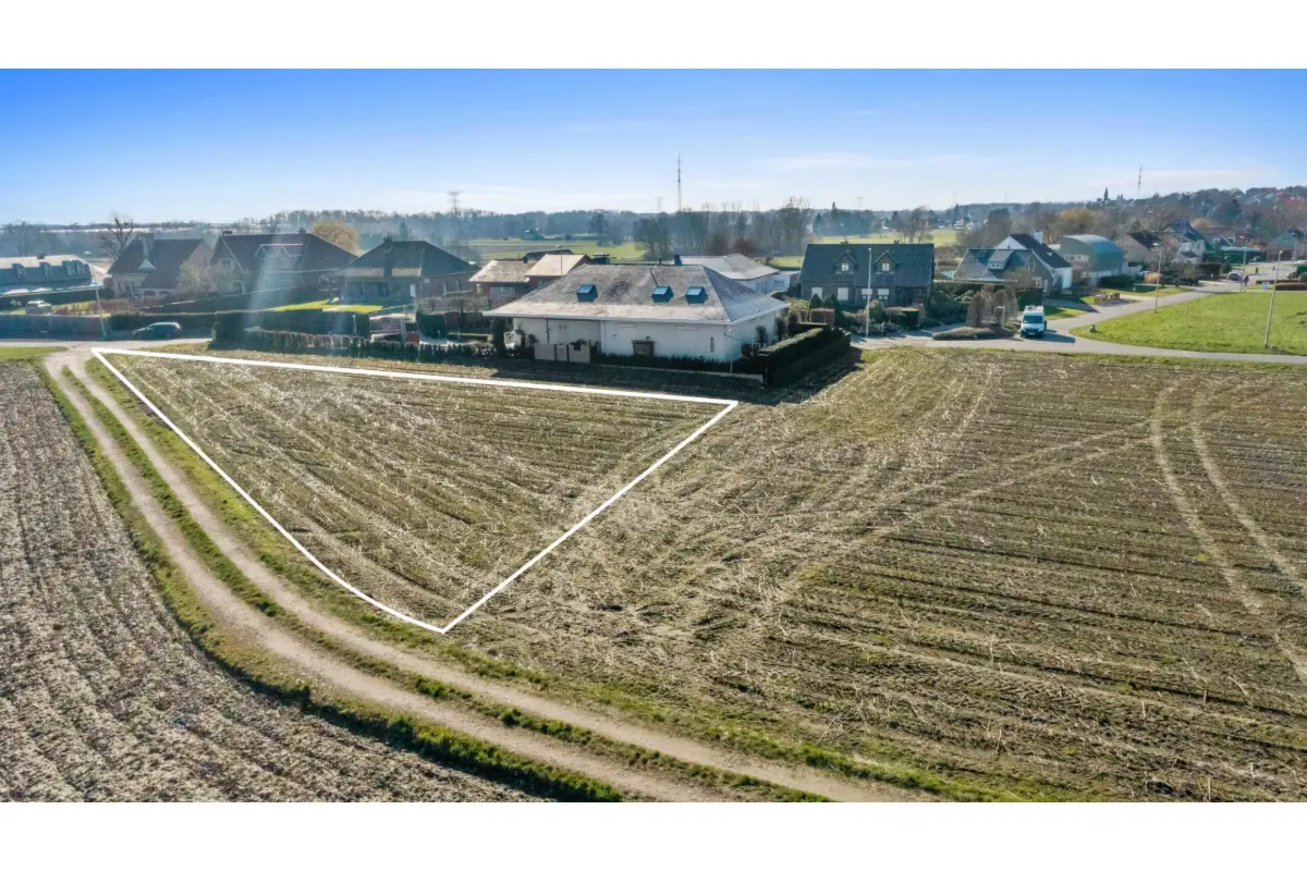 Grond te  koop in Lanaken 3620 125000.00€  slaapkamers m² - Zoekertje 573126