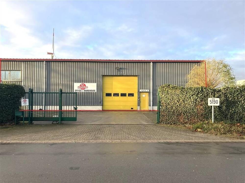 Handelszaak te huur in Lommel 3920 3750.00€ slaapkamers 820.00m² - Zoekertje 407182