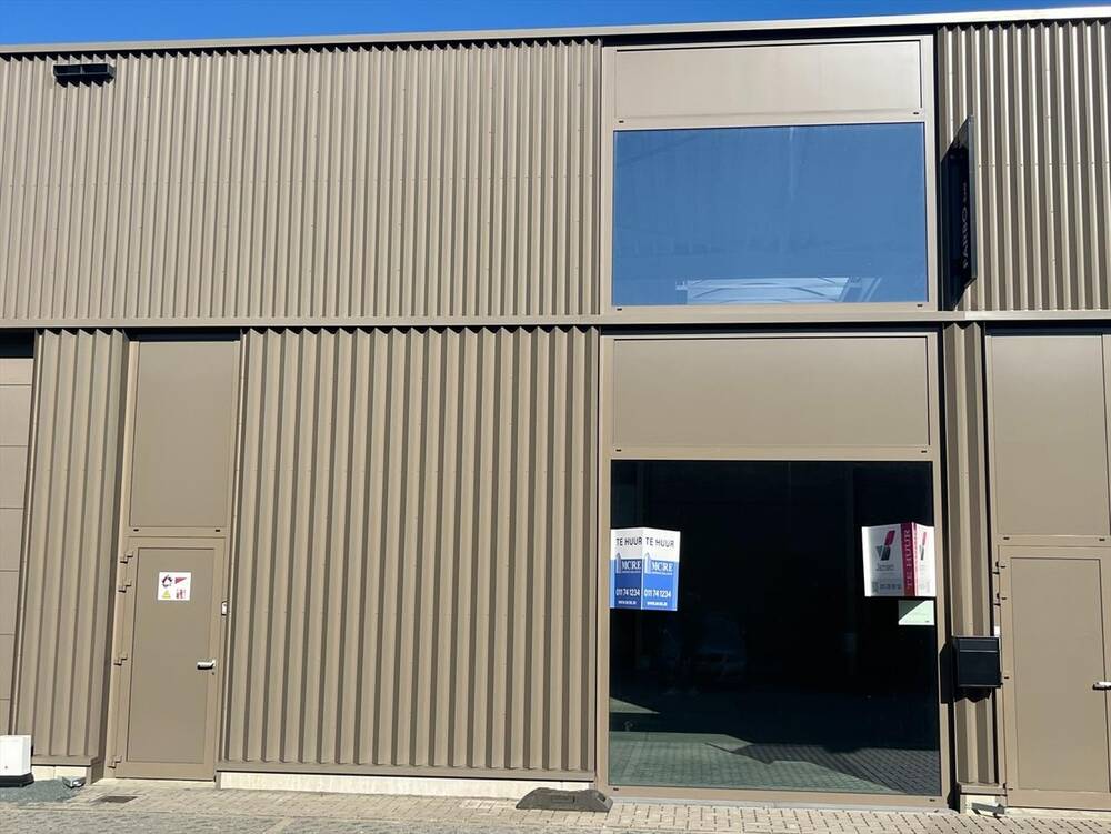 Handelszaak te huur in Lummen 3560 1590.00€ slaapkamers m² - Zoekertje 420931